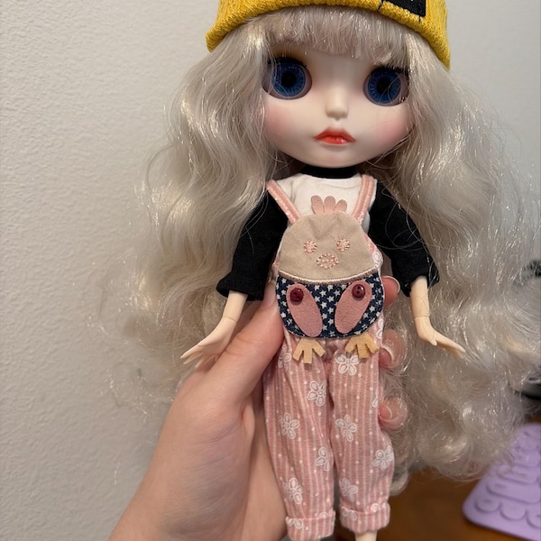 Buyer photo: Laura Ellen · Dec 2025, This Is Blythe Etsy review